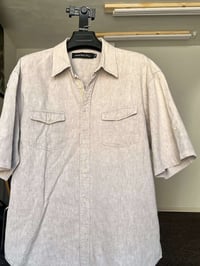 قميص لينن • 2XL • شامل التوصيل