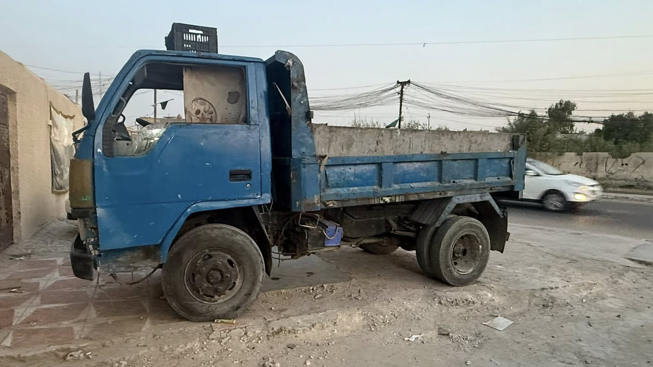 البيع سياره جاهزه تجفيت جديد صاله اقل من شهر سياره تشتغل بلديه تجار شارع عدين  بغداد شعب                           ‭0771 522 7875‬
