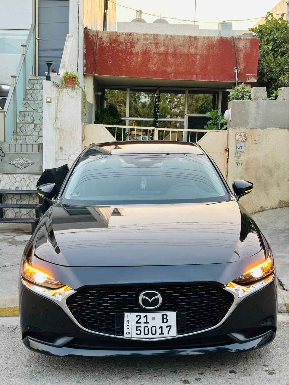 Mazda 3 2025 
مازدای 3 مۆدیل 2025
مەکینە 2.5 بێ تۆربۆ بێ دەبڵ ئەکسل 
بۆنیتی بۆیاخە 
سەیارەکە بە ناوەی خۆماوەیە سەنەوەی تا ٢٠٣١ تازەیە هەموو گیانی بەشەرت 5000Mi رۆشتووە 
سعری/137$ 
*********** Singapore
