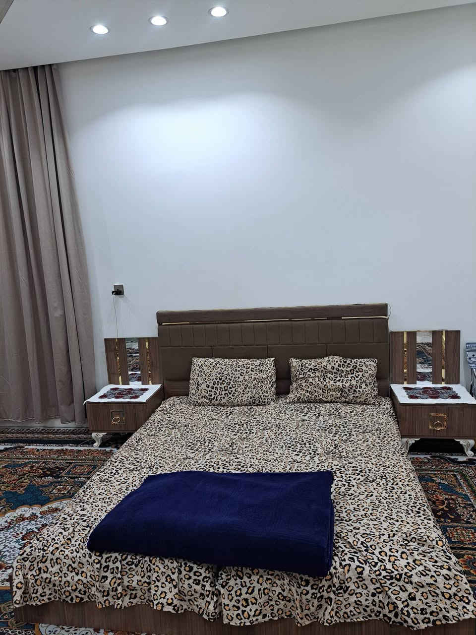 غرفت نوم تركي 5قطع غرفه جديده سعر 700 وبيه مجال مكانك بغداد  رقمي ***********
