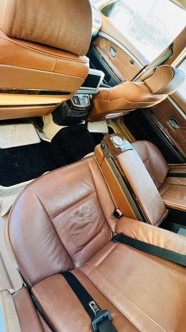 مراوس جالنجر رقم بغداد
BMW E66 2003
745iL
السعر 150
/خليجي / رقم بغداد الماني
بدون حادث (صبغ عام)
ملاحظة: السيارة صفر نقص 
يعني اي عطل مابيه اي نقص مابيه من الحدادية للكير والمحرك للكهربائيات للغرفة كلشي بيه كامل مكمل حتى البطارية الماني AGM
حساس امامي خلفي
تبريد امامي خلفي وسكف وتكم
ثلاجة امامي خلفي
مكان الاكواب تبريد وتدفئة
الكشن الامامي تدفئة وتبريد ومساج وخزن
كشن خلفي منفصل متحرك تدفئة وخزن
حدادية داينمك
بيبان شفط
جنطة كهرباء شفط
دبل جام
5 بردات كهرباء
مري تعتيم وهيتر
لايت داينمك
شاشة خلفية
نظام الصوت لوجيك 7 (11سماعة +2 دمام تحت الكشن)بلادي
فتحة سقف
قاصة
كلشي بالسيارة دبل خياط من الدشبول للتنتة
صاج لونين
سيدي جنجر امامي وخلفي 
مري شفط قلاب
DVD
تلفزيون
تلفون
GPS

BMW E66 2003
745iL
السعر 150
/خليجي / رقم بغداد الماني
بدون حادث (صبغ عام)
ملاحظة: السيارة صفر نقص
يعني اي عطل مابيه اي نقص مابيه من الحدادية للكير والمحرك للكهربائيات للغرفة كلشي بيه كامل مكمل حتى البطارية الماني AGM
حساس امامي خلفي
تبريد امامي خلفي وسكف وتكم
ثلاجة امامي خلفي
مكان الاكواب تبريد وتدفئة
الكشن الامامي تدفئة وتبريد ومساج وخزن
كشن خلفي منفصل متحرك تدفئة وخزن
حدادية داينمك
بيبان شفط
جنطة كهرباء شفط
دبل جام
5 بردات كهرباء
مري تعتيم وهيتر
لايت داينمك
شاشة خلفية
نظام الصوت لوجيك 7 (11سماعة +2 دمام تحت الكشن)بلادي
فتحة سقف
قاصة
كلشي بالسيارة دبل خياط من الدشبول للتنتة
صاج لونين
سيدي جنجر امامي وخلفي 
مري شفط قلاب
DVD
تلفزيون
تلفون
GPS


**إذا كنت صاحب هذا الإعلان وتريد حذفه لأي سبب، رجاءا أرسل رسالة إلى الدعم الفني**