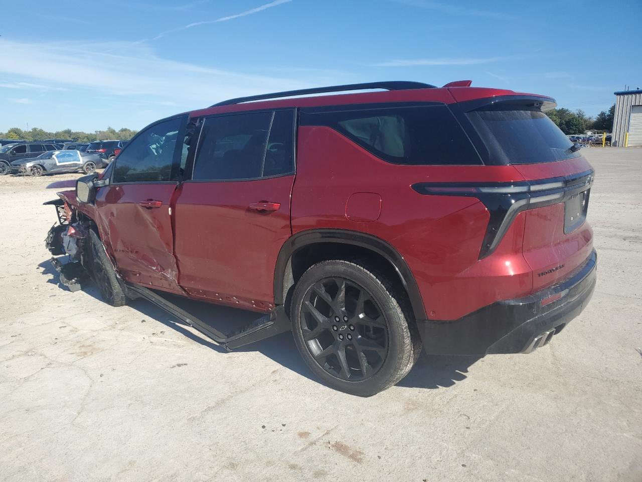 ترافراس RS 2024
مشحونه من امريكا فووووول السياره بجم كبس 
واصل الحره 195 ورقه 
***********
