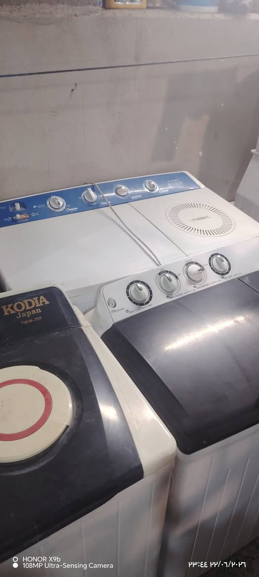 غسالات احجام كبيره للبيع اي وحده 100الف بغداد الرشاد تصال او تساب***********
