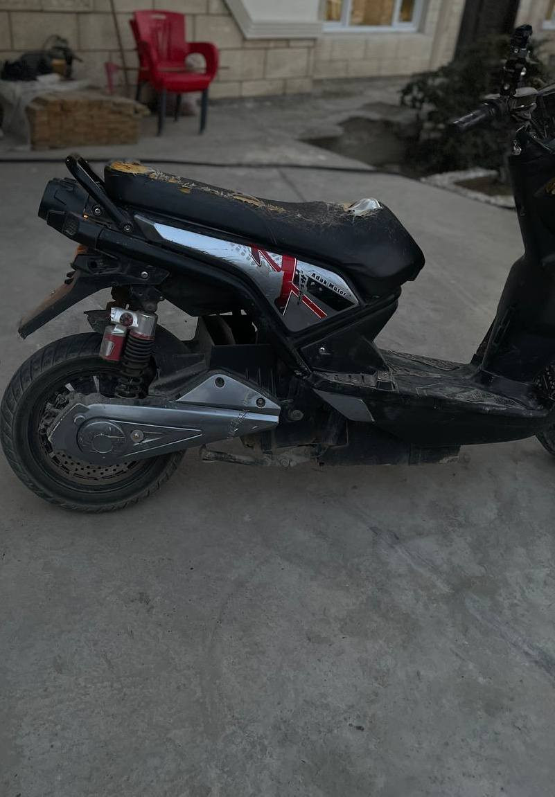 سكنس جبلي شحن
6 باتري 72 فولت السرعه حقيقي 80 وهمي 110 نواقصها تغليف كشن فقط السعر 700 واتساب *********** المكان بغداد الدوره
