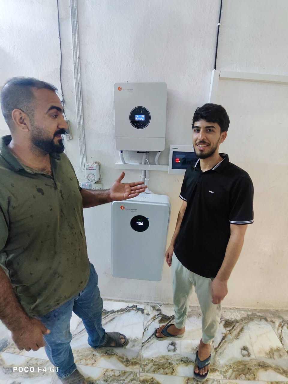 مكتب شمس القلعة لمنظومات الطاقة الشمسية /ديالى/هبهب
***********

اليوم   23-05-2026 في الخالص/ السندية

 
تم بحمد الله تنصيب منظومة طاقة شمسية الى العم ( ابو احمد ) 
انفيرتر ٦ك فلستي
بطارية 10ك فلسيتي
 6  الواح لونجي ٦١٥
بورد حماية متكامل
هيكل حديد مغلون

📲  *********** واتساب

#شمس_القلعة #الطاقة_الشمسية #الطاقة_المتجددة #ديالى #عروض_الطاقة #فليستي #منظومات_شمسية
#شمس_القلعة
#الطاقة_الشمسية
#منظومات_الطاقة
#توعية_كهربائية
#الصواعق
#ديالى
#الخالص
#هبهب
#سلامتك_أولاً
#شمس_القلعة
