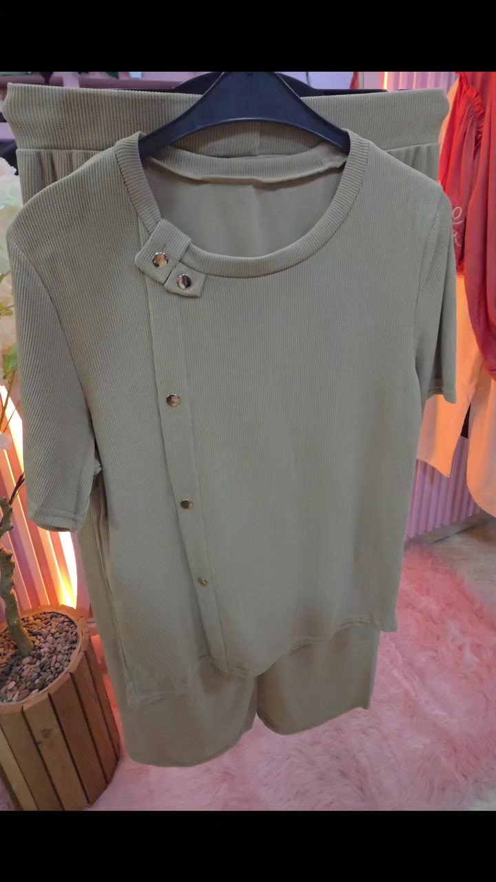 تراكات فول ليكرا
فري سايز متوفر ب ٦ الوان 
15 الف فقط 
العنوان توله فروش فرع صيدلية مازن قرب صيدلية سوران ويوجد توصيل داخل خانقين ومحافظات


**إذا كنت صاحب هذا الإعلان وتريد حذفه لأي سبب، رجاءا أرسل رسالة إلى الدعم الفني**