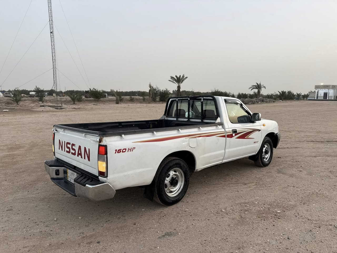 السلام عليكم للبيع بيكم نيسان شبوط موديل 2012خمس حلقات تدفئة تبريد شغالات بيه بارد او تكحيلات بل بدي الباقي كفاله عامه شاصي محرك كله مكفول مكان السيآرة البصره الزبير البرجسية اي ستفسار الانتصال ع الأرقام التالية (***********)السعر خاص
