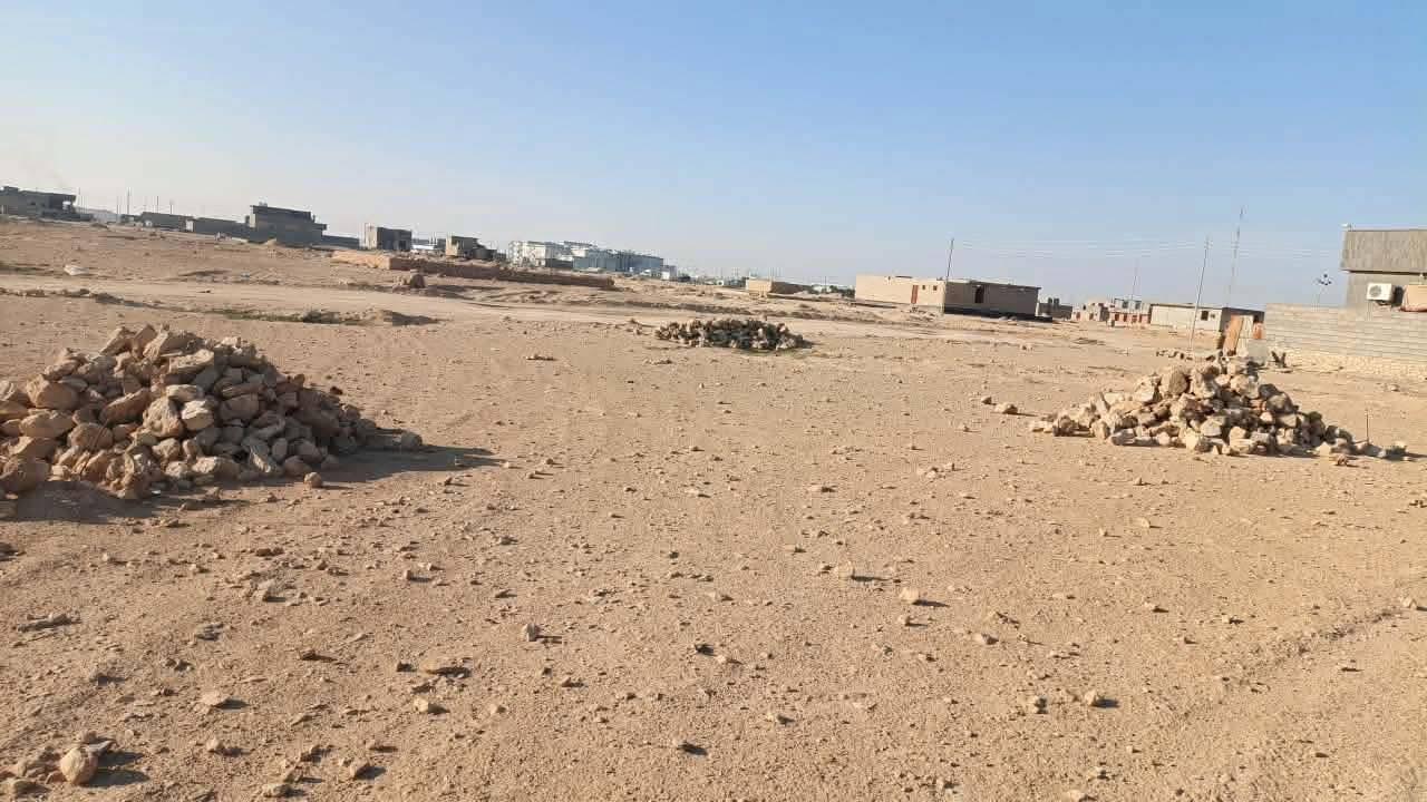 قطعة أرض للبيع طابو صرف قرب مركز التخصصي 
رقم القطعة 10645
المساحة/270م
السعر 11مليون قابله لتفاوض 
عنوان المكتب الانبار/حديثة/حي العسكري/مقابل أسواق علي نصيف قرب دائرة شبكات حديثة 
للاستفسار الاتصال ع الرقم 
***********
