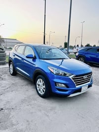توسان موديل 2019 امريكي رقم بغداد حادث جاملغ وبنيد بسيط جدا بدون دواخل...