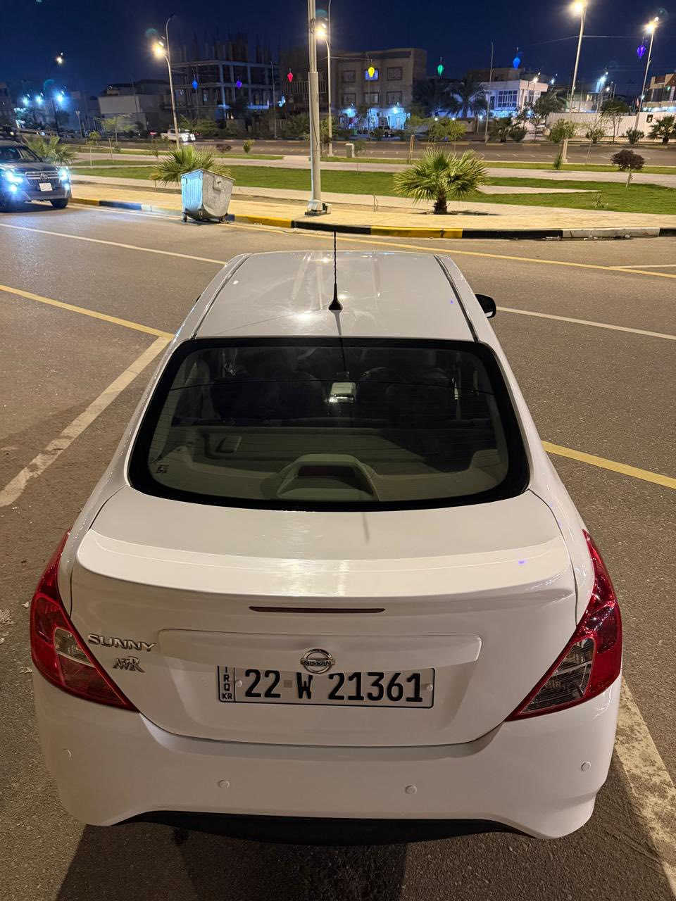 سلام عليكم نيسان سني مديل 24 بليته الزركه
سياره نضيفه كلش ما تخسر عليه ربع 
سعر 119ماكان سياره بصره***********
