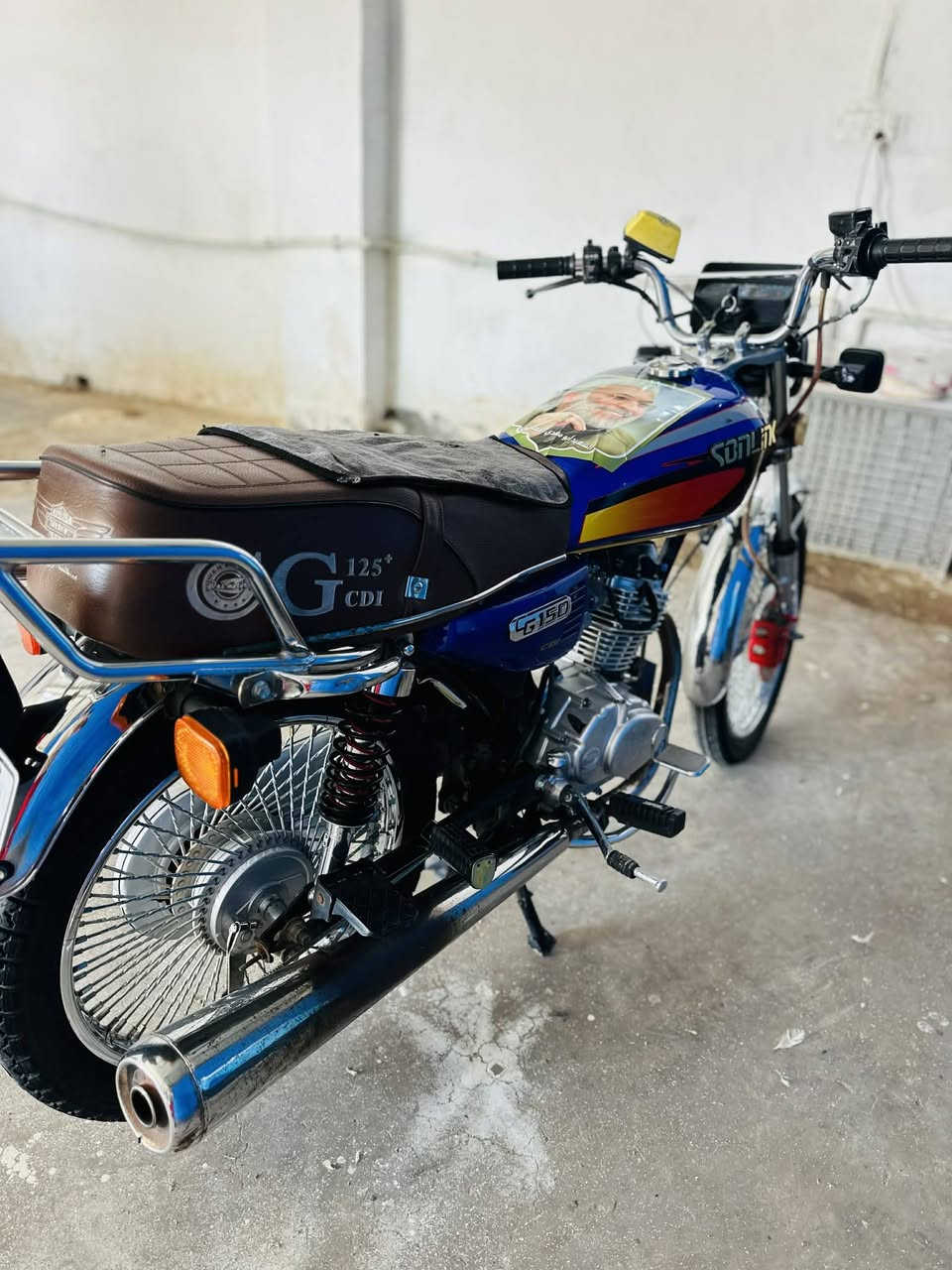 سلام عليكم دراجة للبيع موديل 23  ستفسار الرقم ***********
