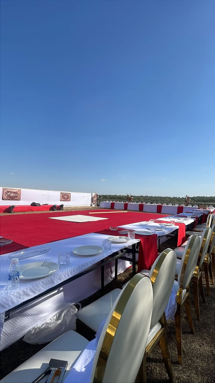 كاربت احمر عرض ٤ طول ١٣ متر قطعتين للبيع جديد مستخدم مره وحده سعر المتر الجديد ب ٣٠٠٠ ابيع ع ٢٠٠ المتر


**إذا كنت صاحب هذا الإعلان وتريد حذفه لأي سبب، رجاءا أرسل رسالة إلى الدعم الفني**