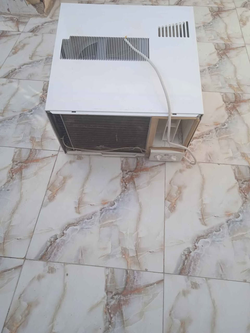 ‎البيع مكيف جديد مستخدم شهرين فقط تبريد فول على لفحص‎ عمارة, ميسان


**إذا كنت صاحب هذا الإعلان وتريد حذفه لأي سبب، رجاءا أرسل رسالة إلى الدعم الفني**