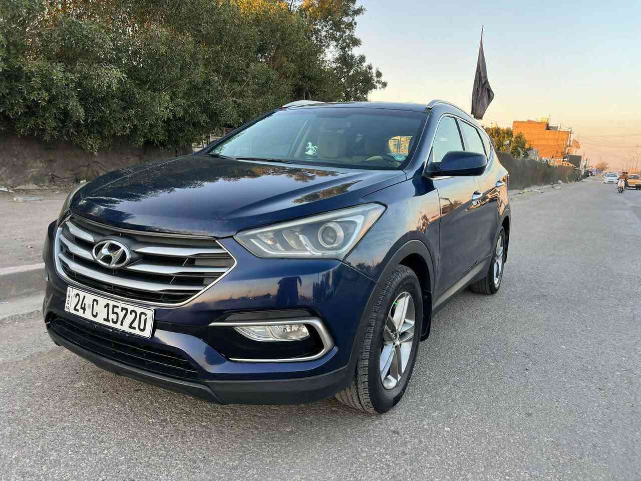 السلام عليكم عندي سنتافيا موديل 2017 للبيع وارد امريكي حادث دعامية امامية فقط بدون صبغ بيها بارد بسيط بالجاملغ الامامي رقم شمالي بأسمي تريد تحويل تريد وكالة مواصفات 
1-شاشة وسط 
2-كامرة دوارة 
3-ويل كب 
4-سبعة راكب 
5-داخل لونين 
6-مكينة 2400 
7-فور ويل 
مكان السيارة بغداد الطوبجي رايدها ب 135 وبيها مجال للاستفسار الاتصال *********** بغداد, العراق
