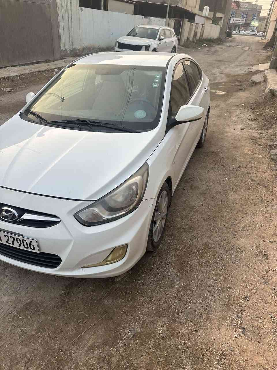 ياالله 
السلام عليكم 
سيارة اكسنت 2013
اربيل باسمي سنوية 2030
السيارة مكفولة كفالة عامة خليجي بدون اي داخل 
محرك 1600
فول عدا الفتحة حساسات اشاير بالمري 
مكاني الحلة بابل المركز 
***********
