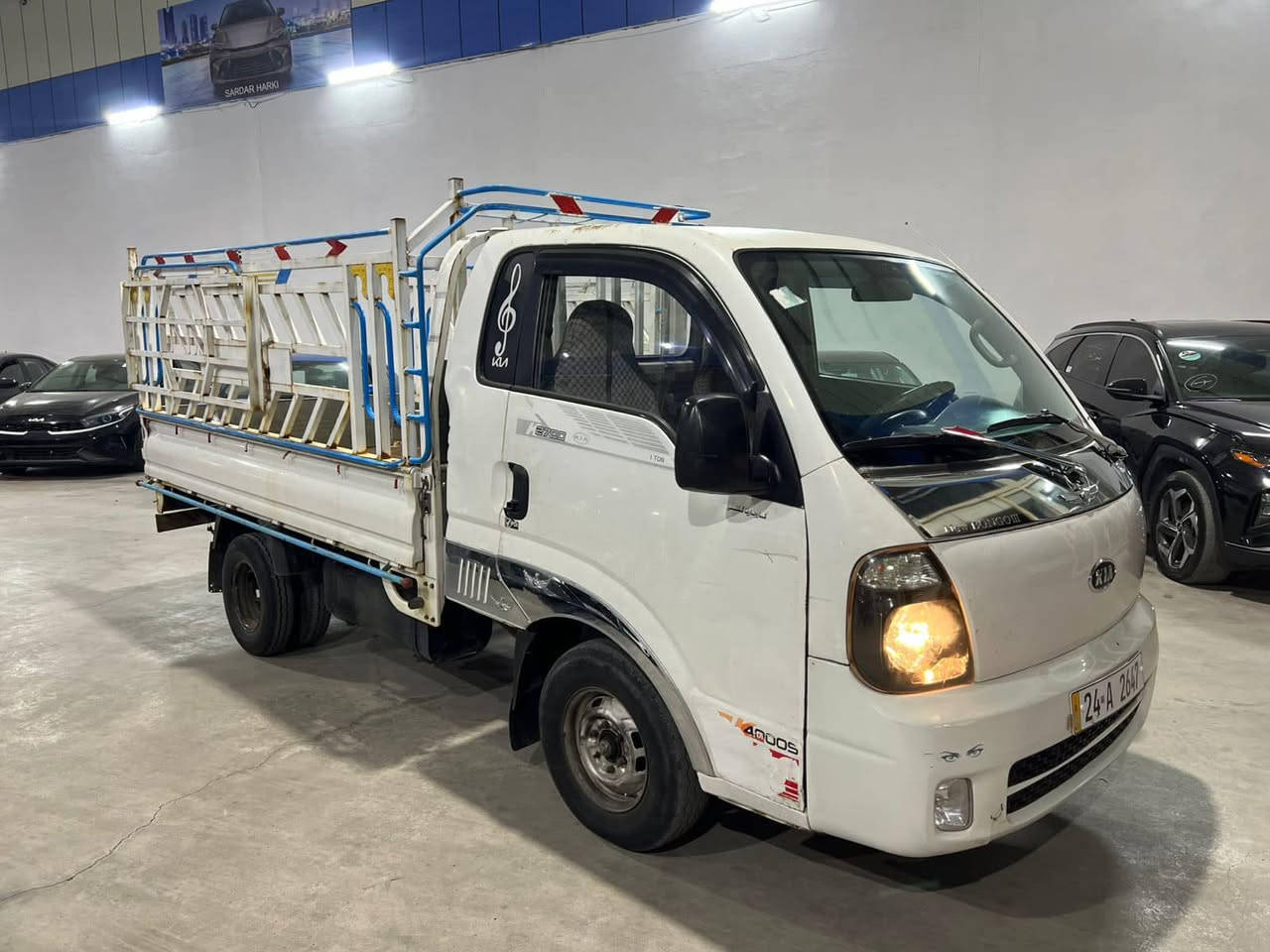 كيا حمل 2009 بدون حادث
سعر 89 ورقه فقط
***********
***********
رقم و سنوية جديد لغاية 2029  محرك 2.7 مابيهه عيب بدون حادث بدون ضرر للبيع نقدا فقط مكانها أربيل
