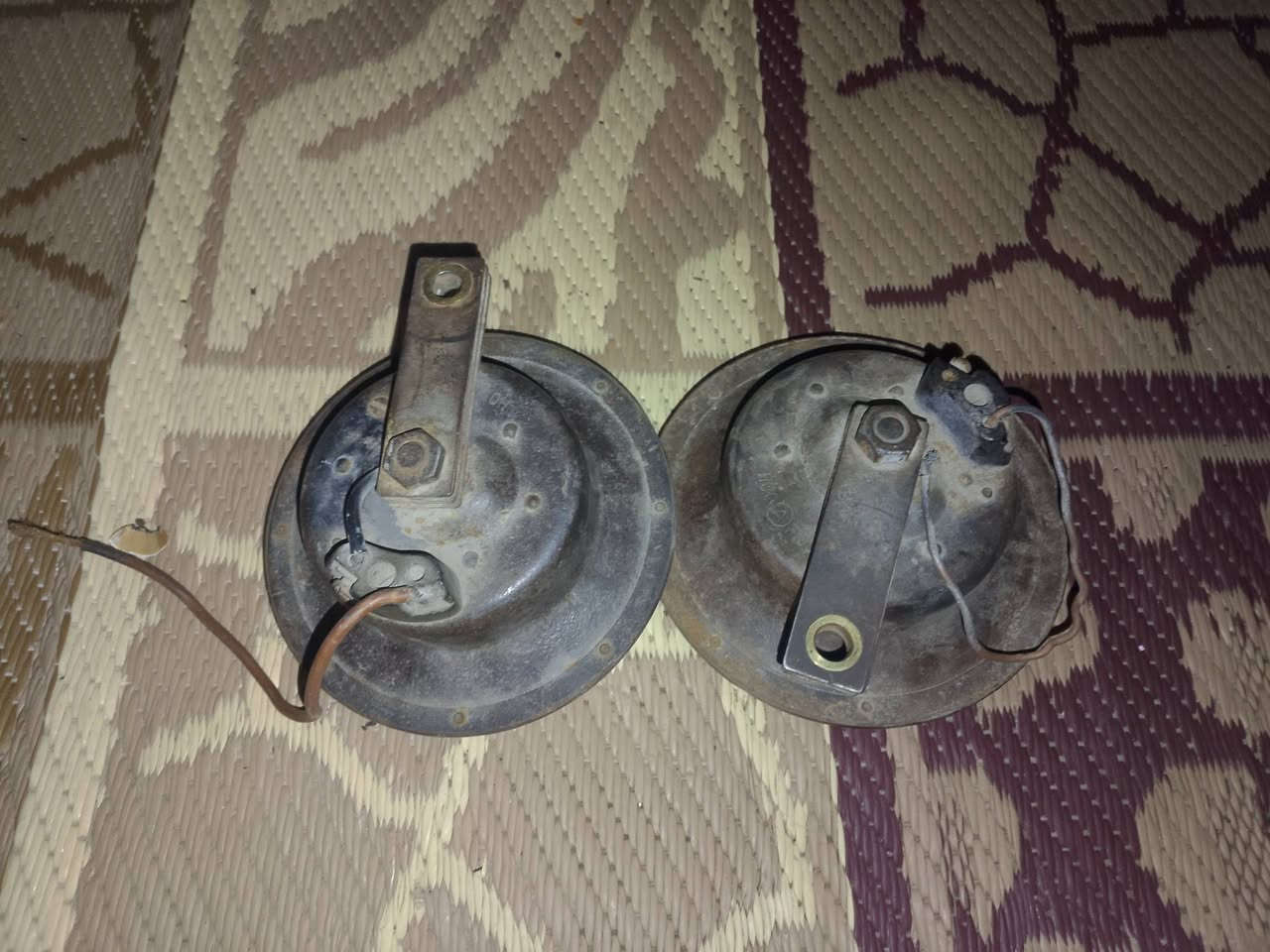 السلام عليكم هورنات بوش ألماني اصلي ***********
