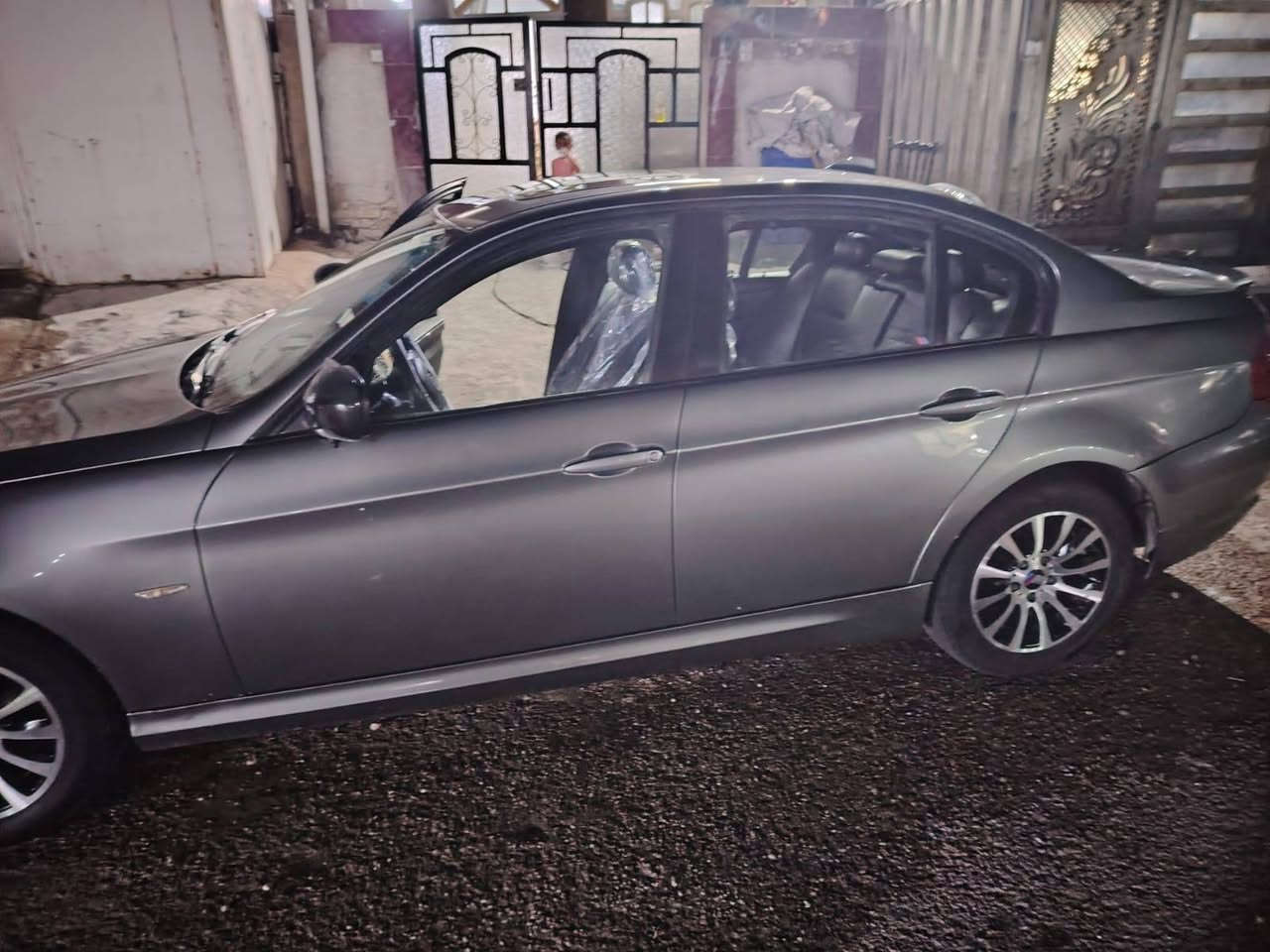 السلام عليكم للبيع BMW 328 موديل 2011 رقم بغداد بسمي السياره جاهزه من كلشي ومابيهه حادث مصبوغه جماليه مكان السياره بغداد السعر 110 وبيهه مجال استفسار ***********
