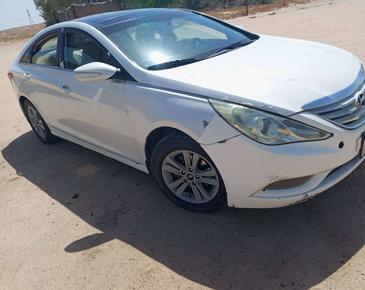السلام عليكم سوناتا 11 خليجي مكينه 2400 دوش رقم بصره تحويل سنويه جديده تبريد كهربائيات تحكمات سياره حلوه بس بيه ملاحظات قليله  سعر 90 عنوان البصرة خور الزبير رقم وتساب ***********
