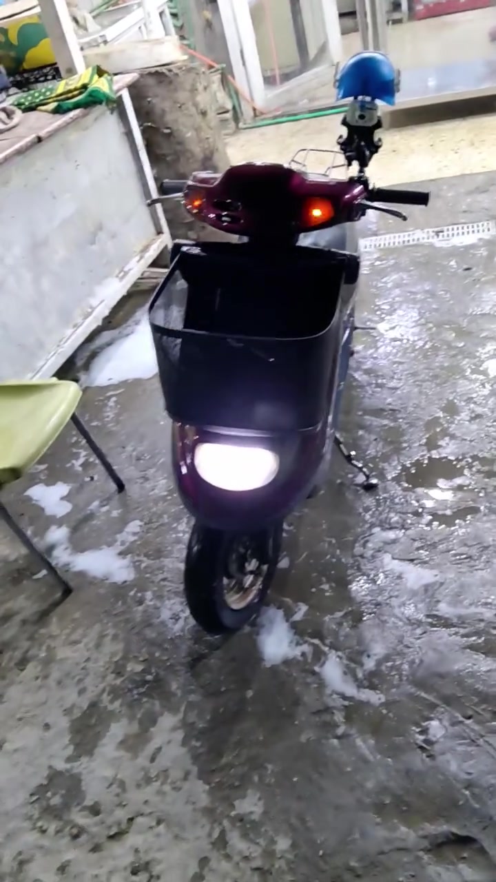 دراجه موغوني نظيفه مدرسه ما بيها شيء في كربلاء سعر 450 بها مجال هذا رقمه ***********
