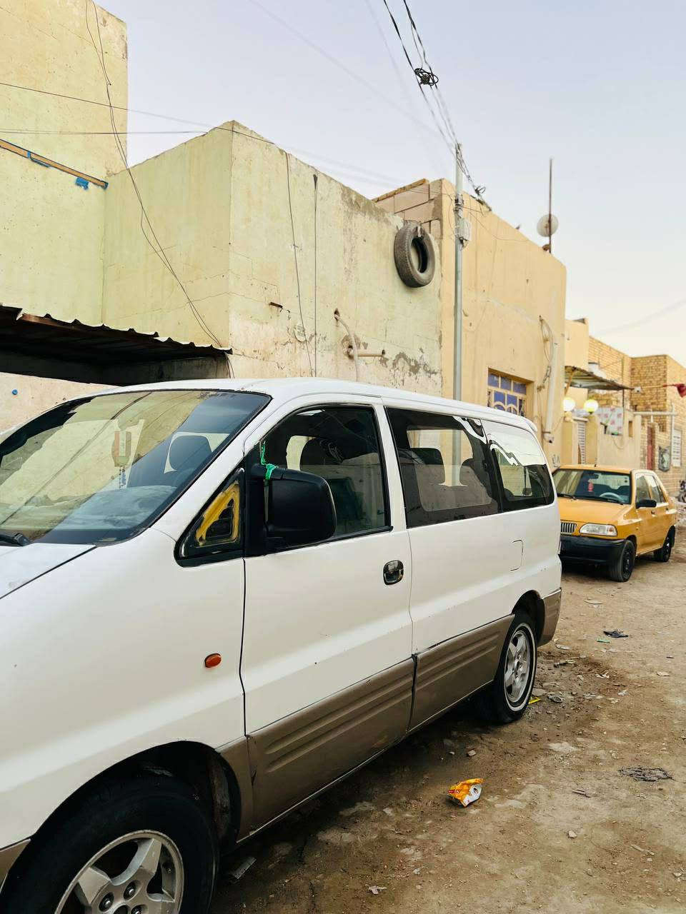 السلام عليكم ستاركس للبيع موديل 2001 مصفره هيئه وغرامات وداخله هزه السياره مابيه ضربه دواخله جدد مكينه بيه بخار حداديه والكير حلوات مكاني الديوانيه السعر ٤٥ وبيه مجال
***********
