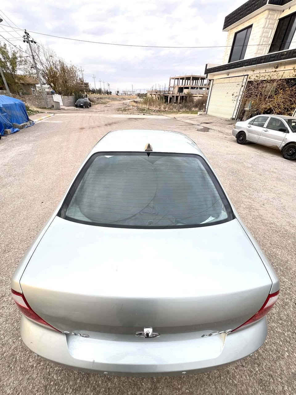 سەنی سامسۆنگ کۆری بڕاوە 
2006 
جلد 
چوار جام کارەبا 
سوکان ڤۆلیۆم 
چوار تایەی لۆک 
گێڕ و مەکینە بەشەرت 
ناومەکینە شوشەیی 
مواسەفات سنۆو ناو بەفر
سەقف شوشەیی بەشەرتی چاڵ و شوخت
تەبریت سارد و گەرم 
برێک بەستراوە 
سەیارەکە کامل مەسرەفە 
46 گەڵاو مەجالێکی برایانە 
شوێن کەلار 
***********

زۆر سپاس ئەدمین 🤍
