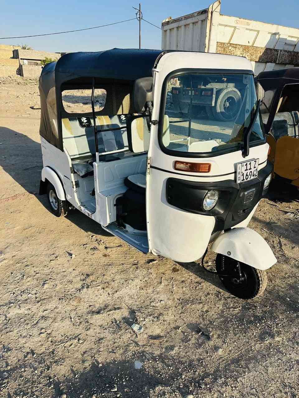 تكتك 21 للبيع تكتك حلوه معنه الكلمه   7500 بيهه مجال حك الجيه صبغ مابيهه بس تكحيل قليل تكتك حلوه كلش بغداد الشعله***********
