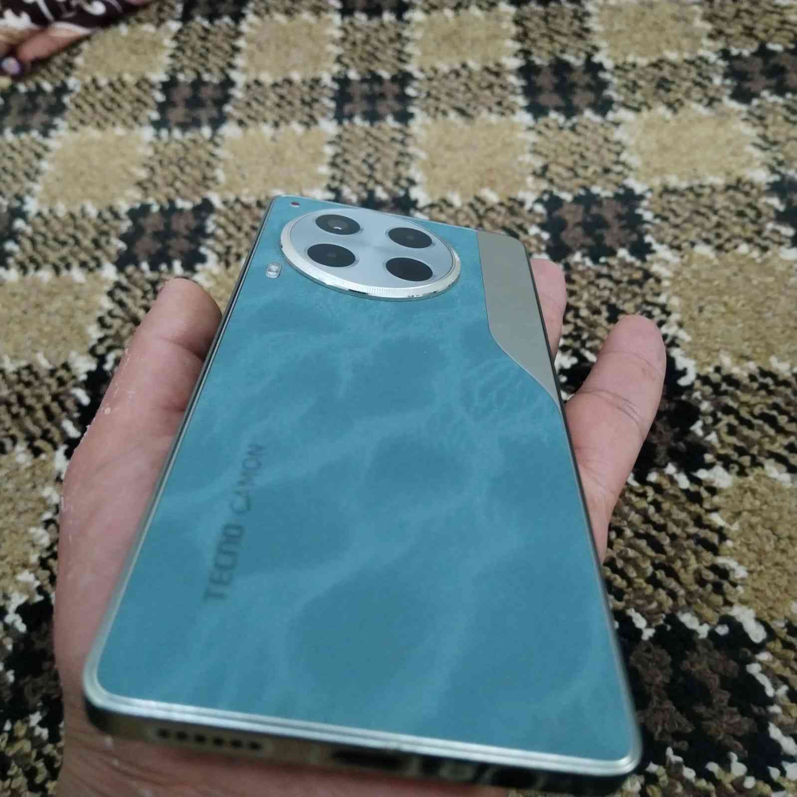 السلام عليكم
تكنو كامون 30 5g بصمه بلشاشه 
ذاكره 512  رام 12 
جهاز فول مرتب ونضيف
للبيع سعر 230 او مراوس بجهاز يشغل 90 او 120 فريم ونطي فرق اذه الجهاز مرتب


**إذا كنت صاحب هذا الإعلان وتريد حذفه لأي سبب، رجاءا أرسل رسالة إلى الدعم الفني**