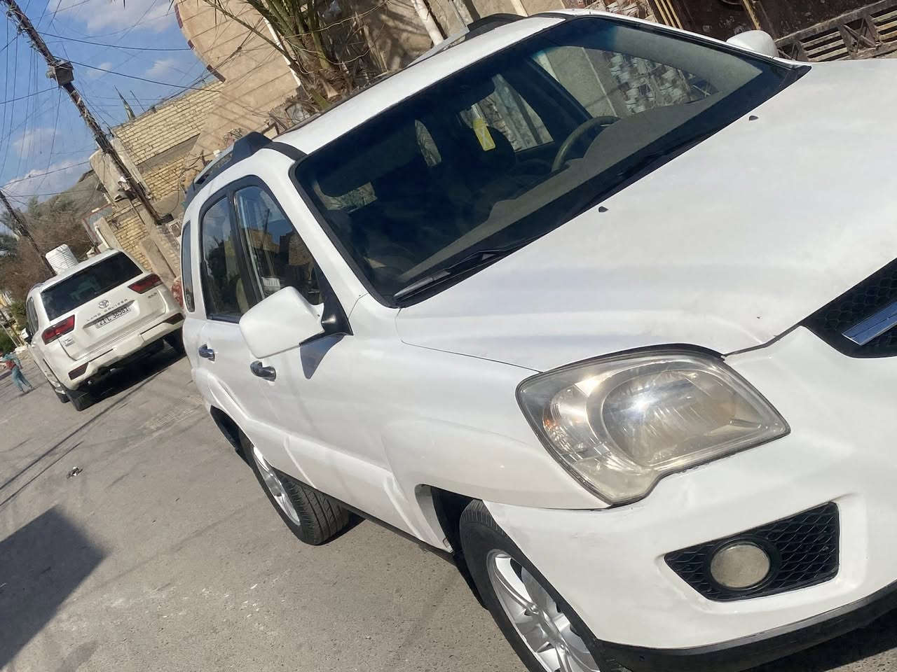 سلام عليكم كيا سبورتج ٢٠١٠للبيع ورد خليجي بيها صبغ احزام فقط 
محرك خير من الله 
كير خير من الله
صدر امامي خلفي تخم تايرات 
ويل كب شادلها 
رقم بغداد تحويل ثاني يوم 
شادلها شاشيه ماشيه ١٥٠سياره فقط 
رايدها ب٨٨وبيها مجال بصيط 
مكاني بغداد
الاستفسار***********
