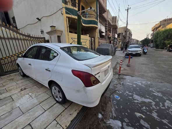 السلام عليكم نيسان سني للبيع موديل18
سيارة جديدة ونظيفة ماشيه 90 الف
خير من الله تخم تايرات جدد حدادية جديدة بطارية جديدة وكاملة مكملة رقم بغداد مكانهة الاعظميه 
السعر 97 وبيها مجال 
التواصل:***********
