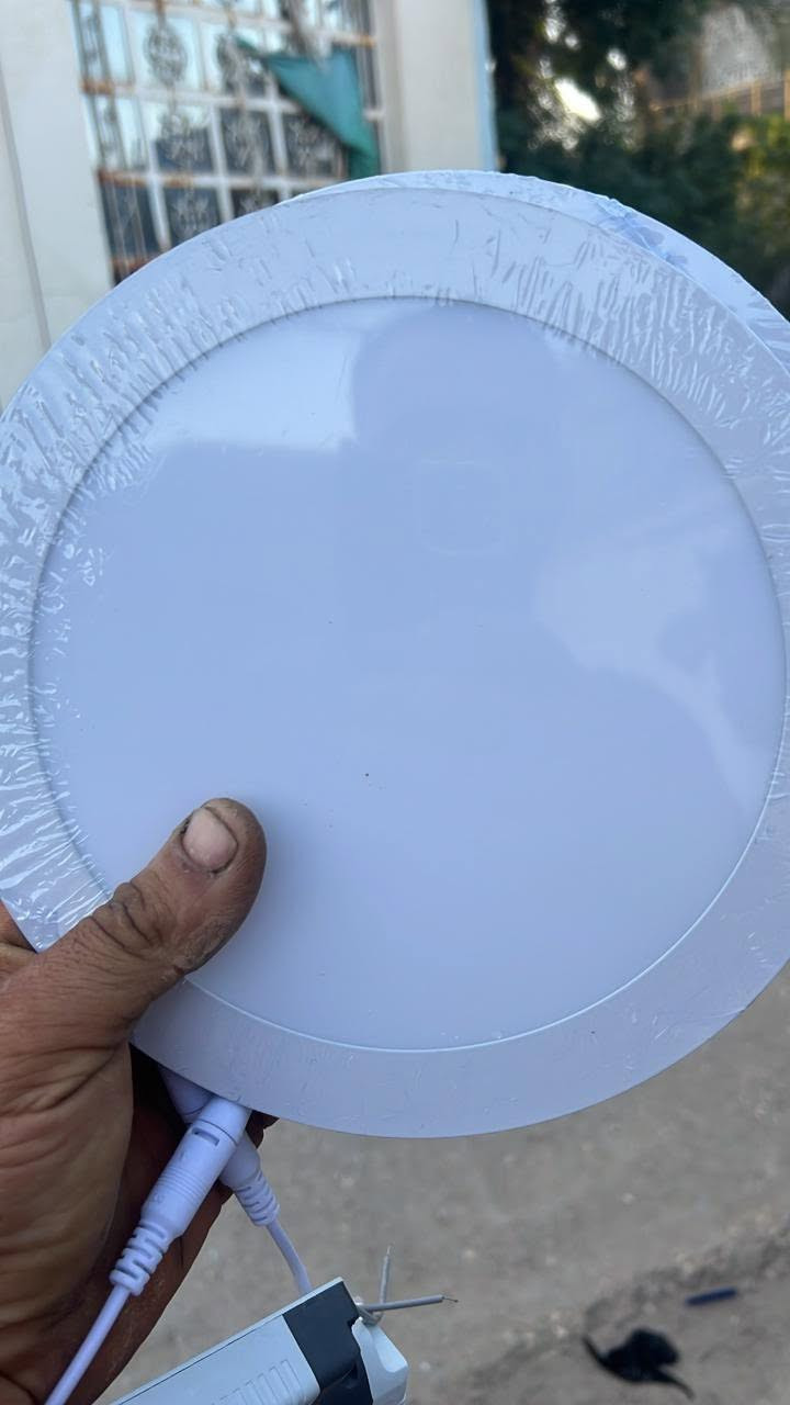 السلام عليكم متوفر
بنل لايت ليد دفن/سقوف ثانوية كل علبة كارتون واحده تحتوي على لد دائري وآخر مربع يعني كل قطعه كارتون مثل الي بالصوره تحتوي على لدين
سعر القطعة المفرد: 4,000.
 سعر الجملة (للكارتون الكامل - عدد 30 قطعة): 75,000


**إذا كنت صاحب هذا الإعلان وتريد حذفه لأي سبب، رجاءا أرسل رسالة إلى الدعم الفني**