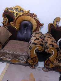 تخم ملكي تزكام 5 قطع السعر 300 وبي مجال الائستفسار ع هاذا الرقم 077307...