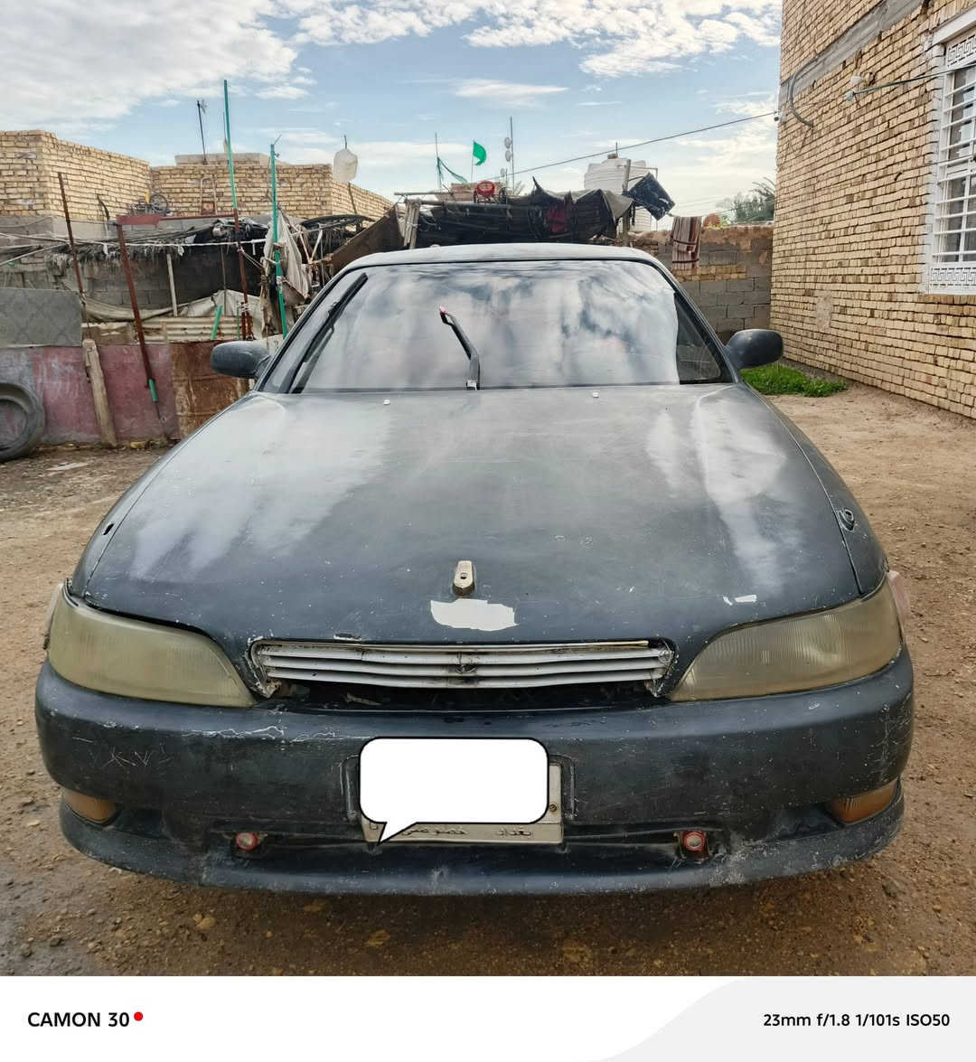 السلام عليكم ورحمة الله.. 
سيارة مارك للبيع موديل1992 رقم بغداد خصوصي مشروع وطني تحويل باي مكان سنوية باسمي لغاية 2027 الگير والمحرك جديد شرط الفحص الشراي يجي ويفحص .. المكان ذي قار/قضاء الفجر للاستفسار الاتصال ع الرقم ***********
