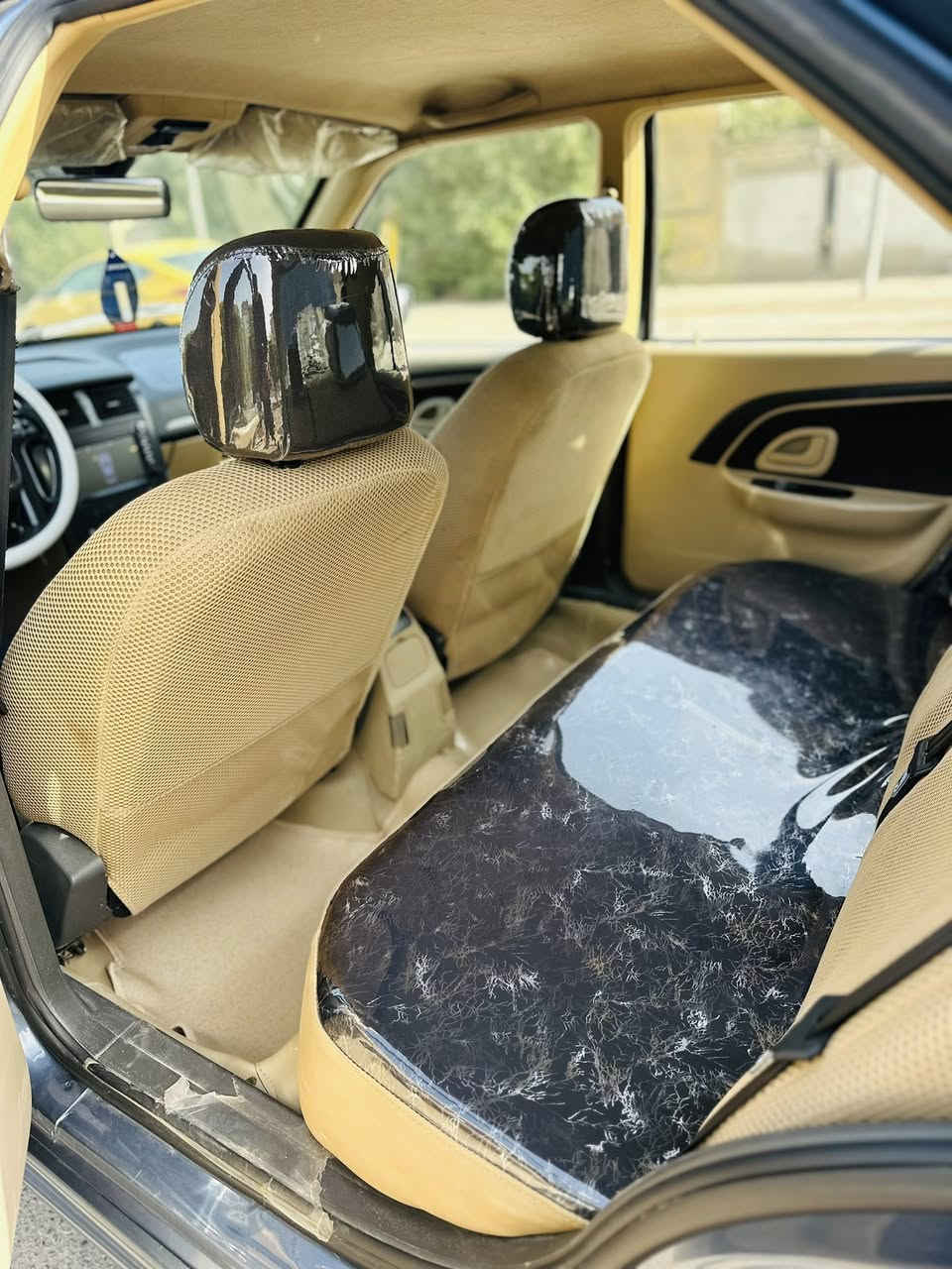 سلام وعليكم بيجو 2025 حره بسمي كفاله عامه من كلشي سياره جاهزه وضع شركه ماشيه 18 الف  دوشمه عام حتى صندوك مكاني بغداد 
***********
سياره بدون غراض 
تايرات ويلكب مال شركه بيها
