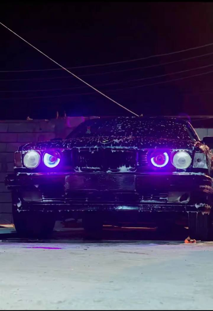 سـلام عليكم BMW سياره نـضيفه رقم كربلاء راعيها يمي بالقبله لـون زيتونيه السياره جهازه من حيث كلشي كهربائيت تـخم تايرات كاور كازكيت جديده توه شديتهن كشر حلو جبنات.كير توه هم شديتهن كشنات جـلد داوخل كله نضيف السياره حجم 730 السياره نقصها بس كـير فقط الياخذها يشدلها كير لين ماتنمر السياره امكلفتني اكثر من سعرها رقمي واتساب *********** السياره سنويه جديده تنتهي ب 29 الزبير, البصرة
