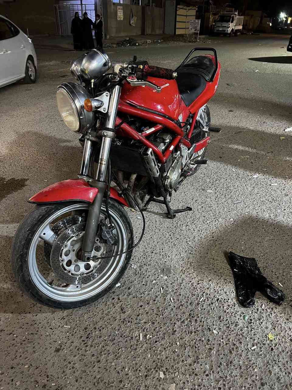 السلام عليكم دراجه باندا 400 دراجه مكينه مجفته جديد و جاهزه بس الكابريترات يحتاجلهن تبديل اني ابيعلك كوم حديد بس امانت الله بس الكابريترات عطلهه مكاني بغداد البياع الشهداء سعر 500 وبيهه مجال رقمي ***********
مفتوح خط و واتساب
