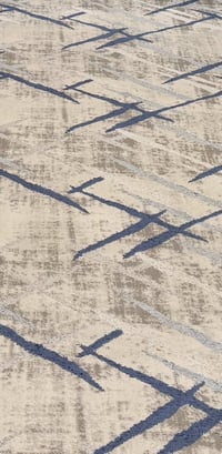 كاربت كبير • يفرش شقّة • تمزق بسيط