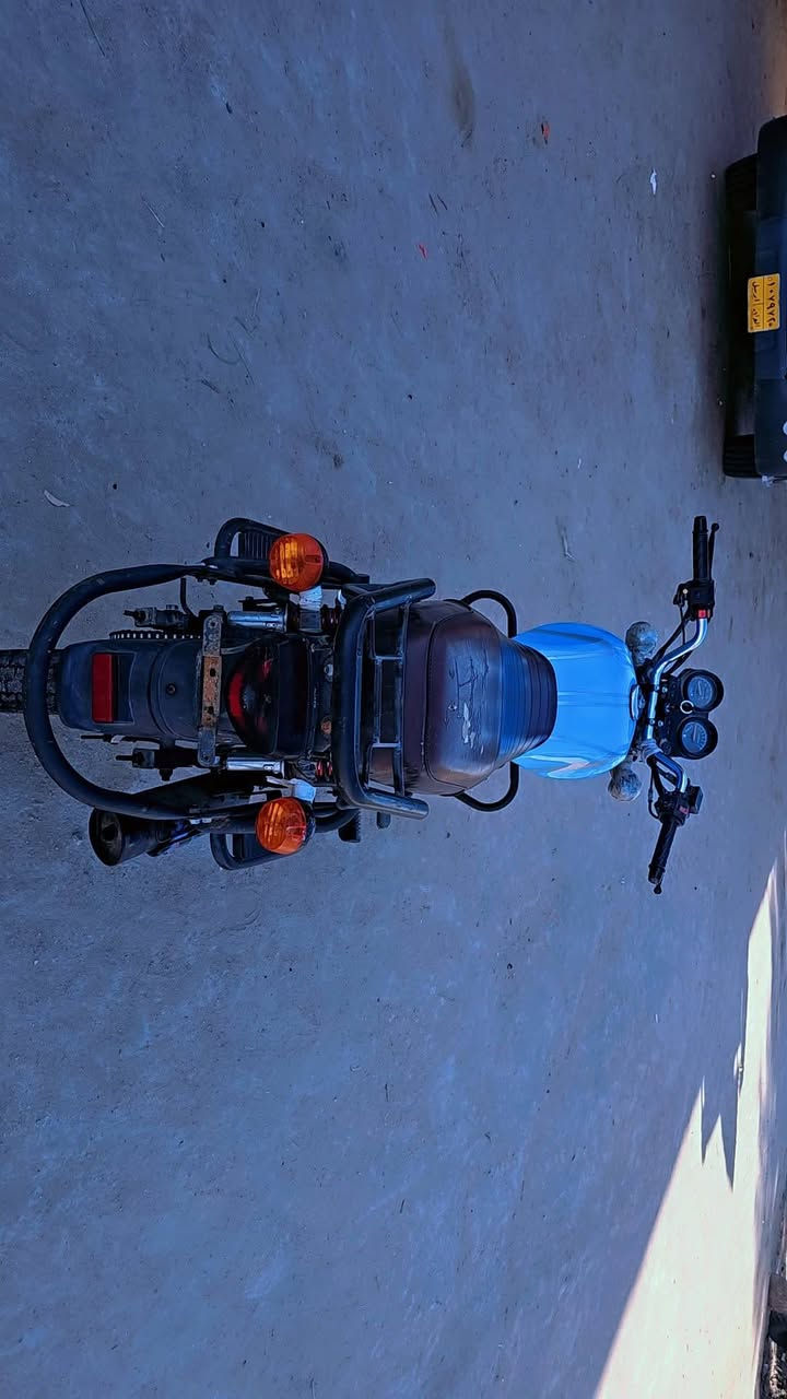 سلام عليكم
دايون للبيع موديل2023   أوراق باسمي ***********
