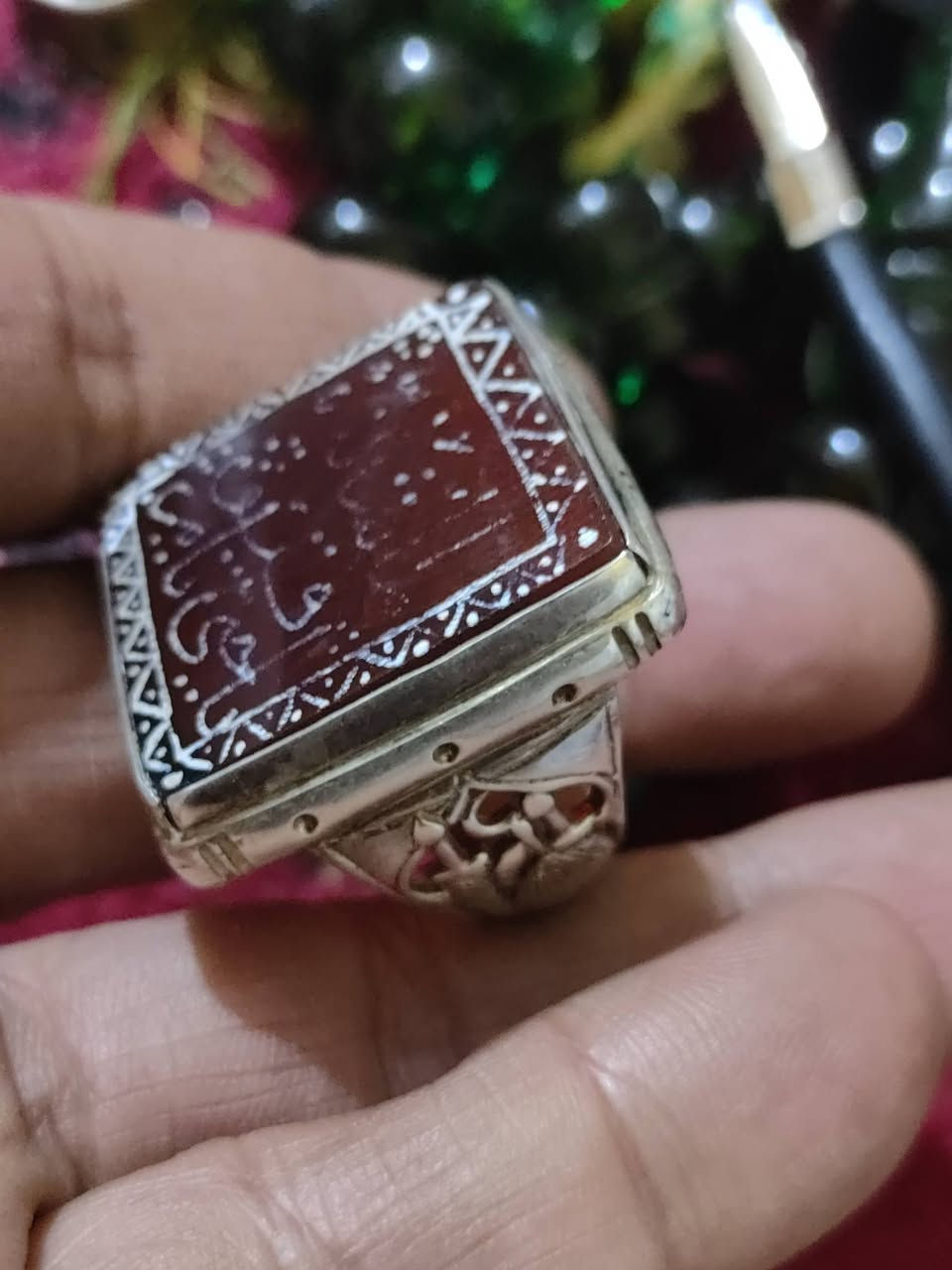10 خواتم صياغات يدويه وسبحه كوربا افغانيه اخضر شفاف الكل سعرهن 600 الف


**إذا كنت صاحب هذا الإعلان وتريد حذفه لأي سبب، رجاءا أرسل رسالة إلى الدعم الفني**