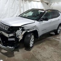 جيب كومباس • ٢٠٢٥ • بدون رقم