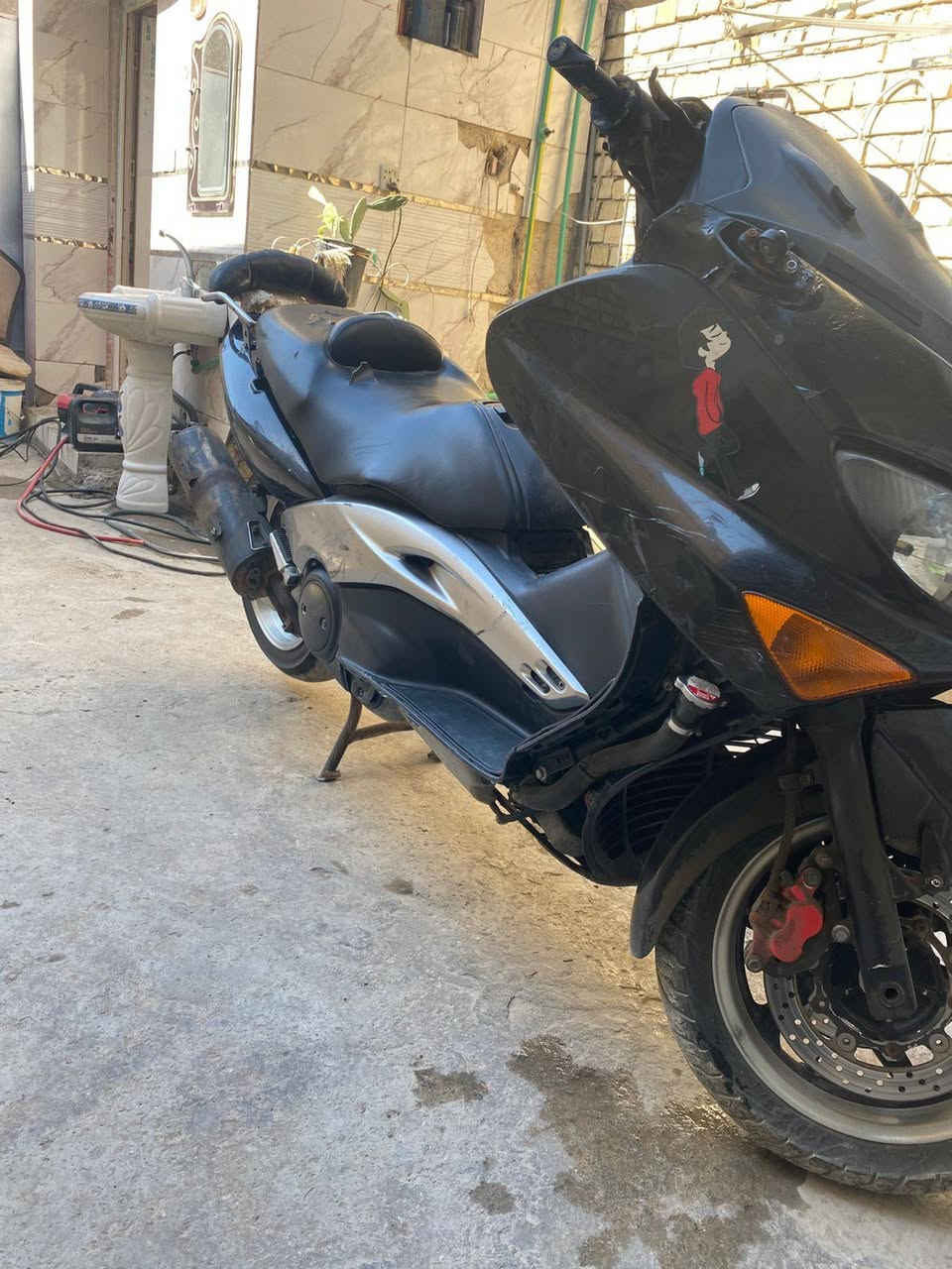 السلام عليكم شباب تي ماكس 2008 وارد امريكي الدراجه كشرها تعبان تصير مال لعب الدراجه تمشي 200 ولرون عشره 10 اي ستفسار عل رقم ما متواجد عل فيس ***********
