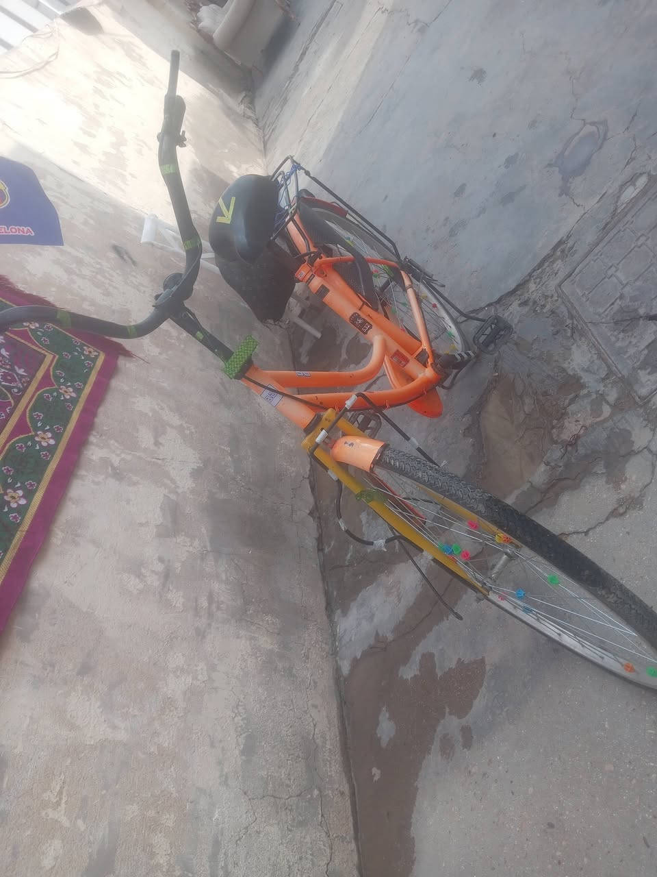 بايسكل BD للبيع السعر 100 وبي مجال لاتصال***********
ا
