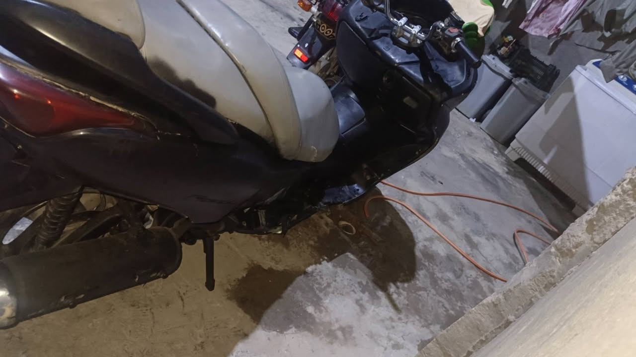 السلام عليكم للبيع السعر 450 وبيها مجال اي واحد يدخل لي خاص
كربلاء قطاع 18 حي الحر*********** هذا رقمي واحد يدخل الخاص دق علي
