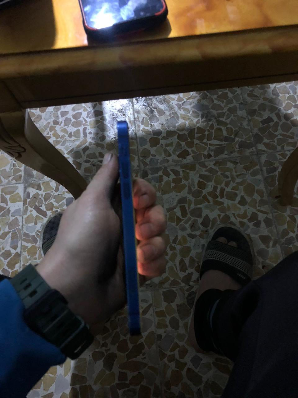 للبيع 12عادي
شرط كلو شغال وممفتوح 
ذاكره 64
دبل سم
فيس ايدي شغال
السعر 300
مكان موصل 
رشيديه
***********
