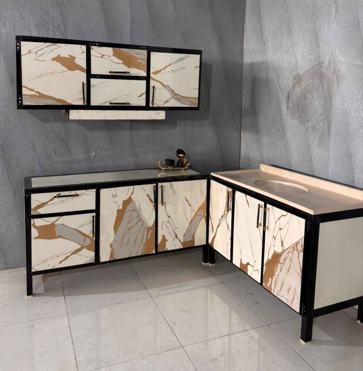 كاونتر مترونص  ارضي.وملحق مترونص
وسنك متر و 20 سم . 

متوفر قياس متر 

متوفر متر و٢٠


**إذا كنت صاحب هذا الإعلان وتريد حذفه لأي سبب، رجاءا أرسل رسالة إلى الدعم الفني**