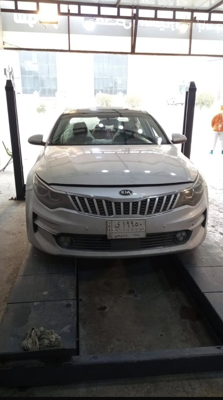 السلام عليكم اوبتما موديل 2017 حادث السياره خفيف مثل ماموضح بصوره معجون حافات الجاملغ بس صابغين 5 قطع بدي فقط كيلر بدون معجون وكفاله لغد وشواصي طخه مابيهن والمحرك مفتوح بس سياره كير ومحرك حيل نظيفات اي مشكلة مابيهن شرط الفحص وين متريد 
رقم بغداد باسمي 
سنويه 29 
السعر 130 ورقه 
مكان السياره بابل حلة نادر الثانيه

***********
