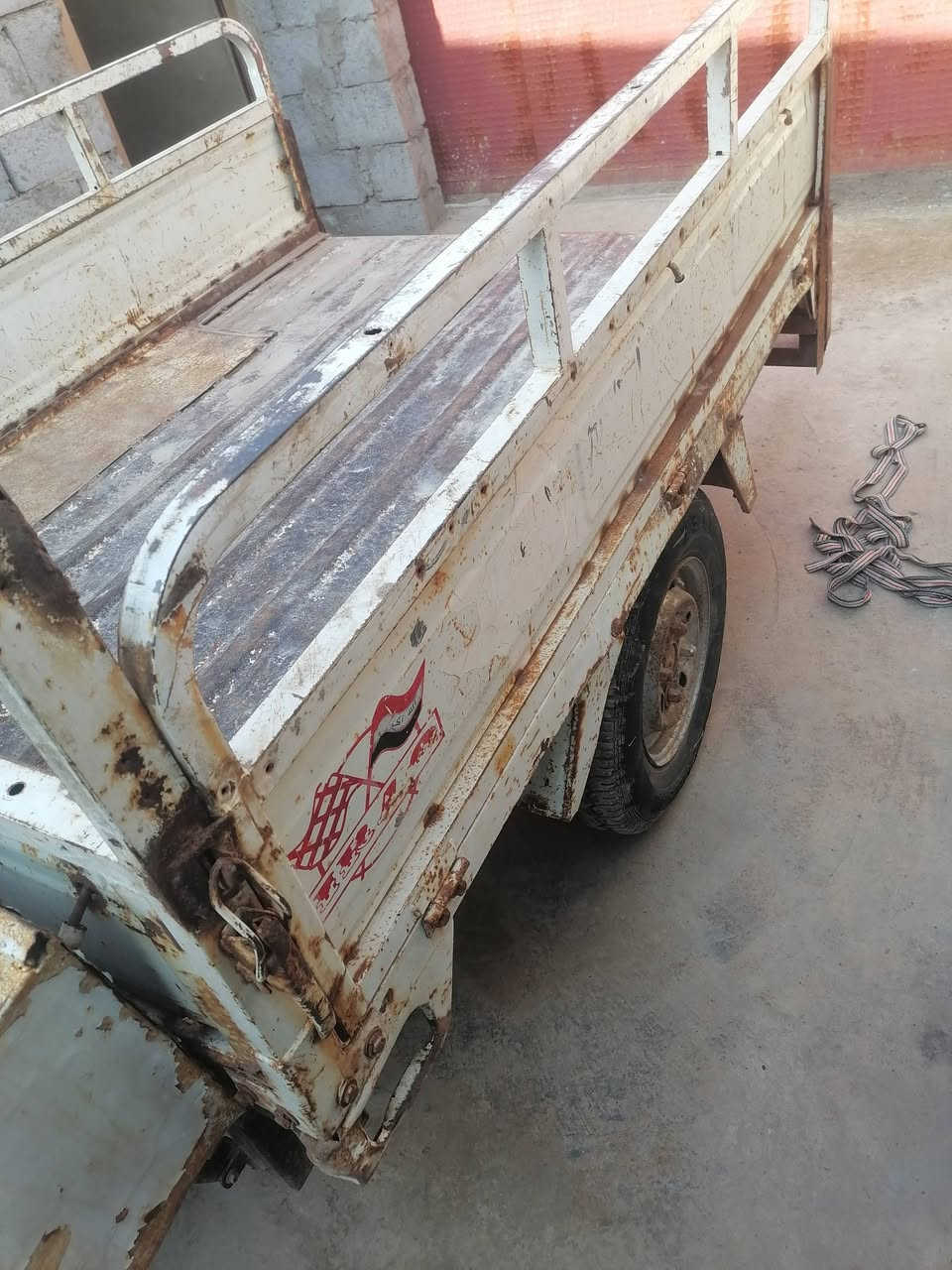 السلام عليكم ورحمة الله وبركاته ستوتة للبيع ام الطير ستوتة حلوة ومرتبة بس نقصها الباب الخلفي وجامرلغ خلفي تانكي جديد كشن جديدة صفاحيات جدد محرك موديل ٢١ كلش حلو وناعم مابي صوت الستوتة رقم سليمانيه والسنوية موجوده والرقم موجود السعر ٧٥٠ وبيها مجال العنوان بعقوبة المفرق للإستفسار الاتصال ع هذا الرقم ***********
