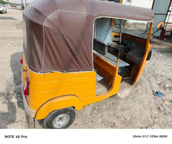 سلام عليكم تكتك موديل 17شهر 10 طلعه ب 18
تكتك جاهزه صبغ عام. اوراق 
سعر 3600 بيه مجال حك جيه 
الحله الحمزه الغربي ***********
