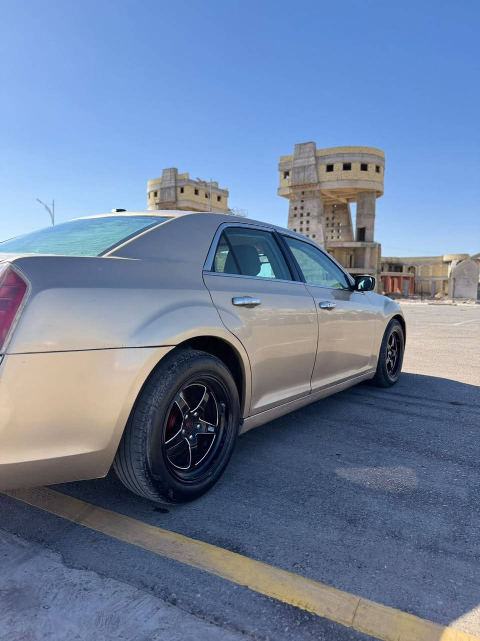 س ع اوباما مديل ١٣ بيها رشات صبغ ابيع حزام رقم بصره مداور ثاني يوم سياره جاهزه ١٣٥ وبيها مجال 
+964 771 734 3020
