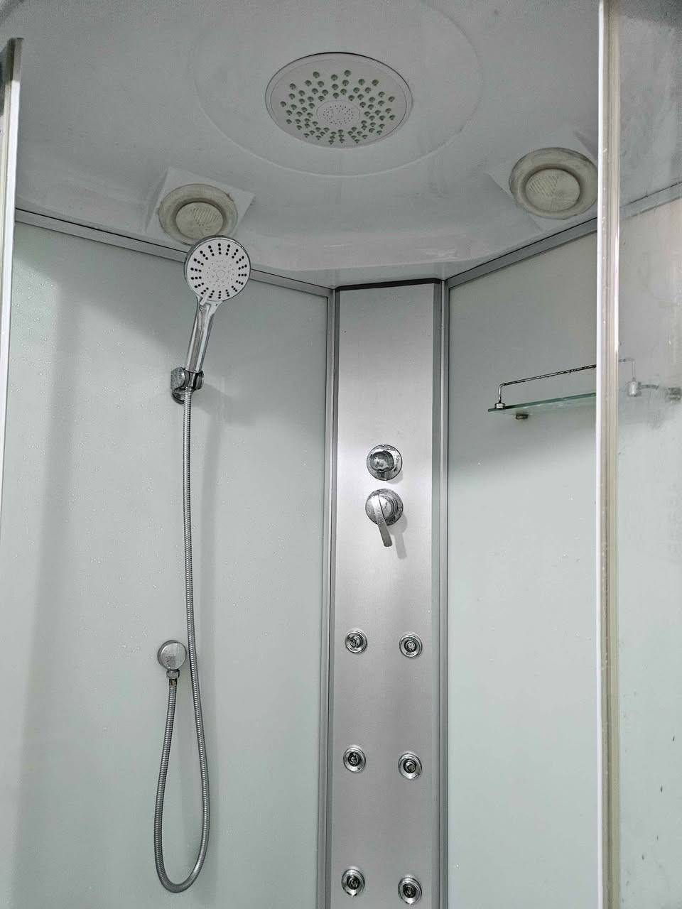 شور حمام زاوية سقفي و تلفون و جانبي للبيع الابعاد متر في متر للتواصل 
078 55 979 272
مستعمل نظافة متوسطة 
السعر ٢١٥ الف شامل التوصيل داخل كربلاء الشد عليكم كربلاء, العراق
